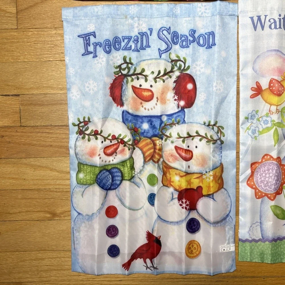 4 Decorative Garden Flags 12